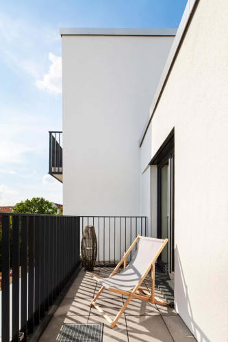 Deluxe Superior Balcony 3rd floor - Long Term