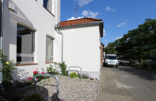 Kleines Reihenendhaus mit Hof nahe Bahnhof - Gallery - 9