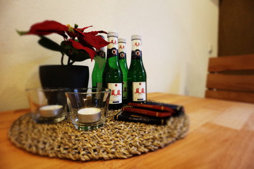 Kleines Reihenendhaus mit Hof nahe Bahnhof