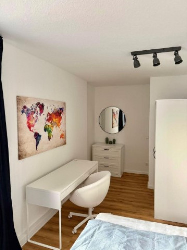 Modern room in Derendorf  - Gallery -  2