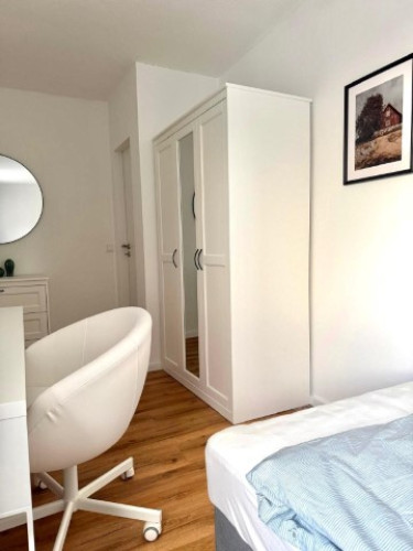 Modern room in Derendorf  - Gallery -  3