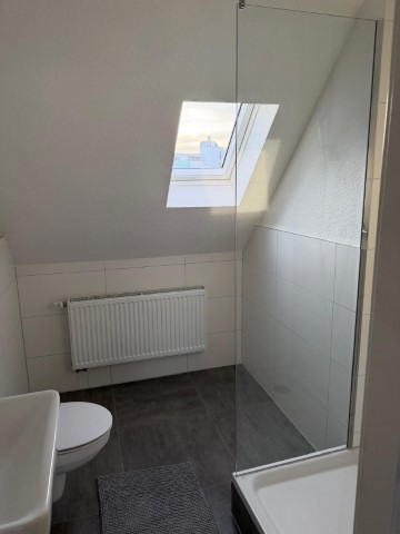 Single Room - Modern room in Derendorf - Gallery - 3