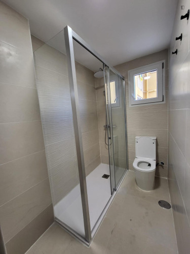 Welcoming single bedroom near Alacant train station