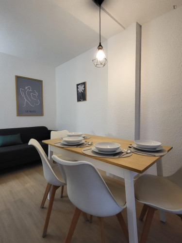 Welcoming single bedroom near Alacant train station