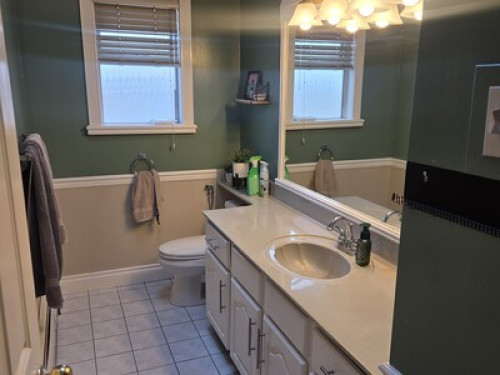 Room in Burnaby near transit