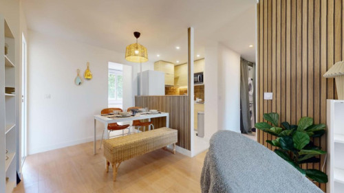 Chambre 4 - Colombes - Barbusse