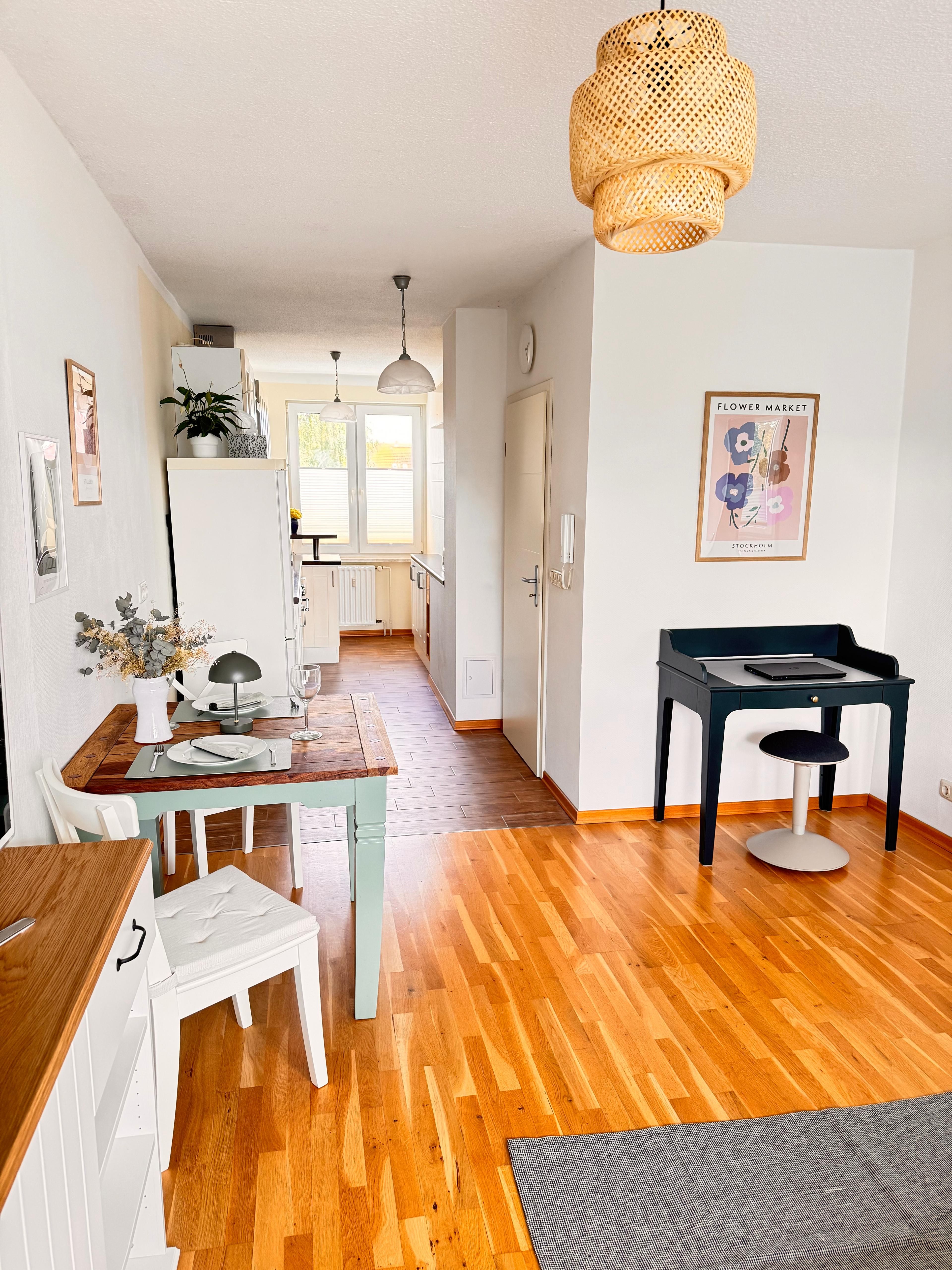 Stylish Furnished 2-Room Apartment (55 M²) With Balcony & Parking In Prime Location Between Universi - 16