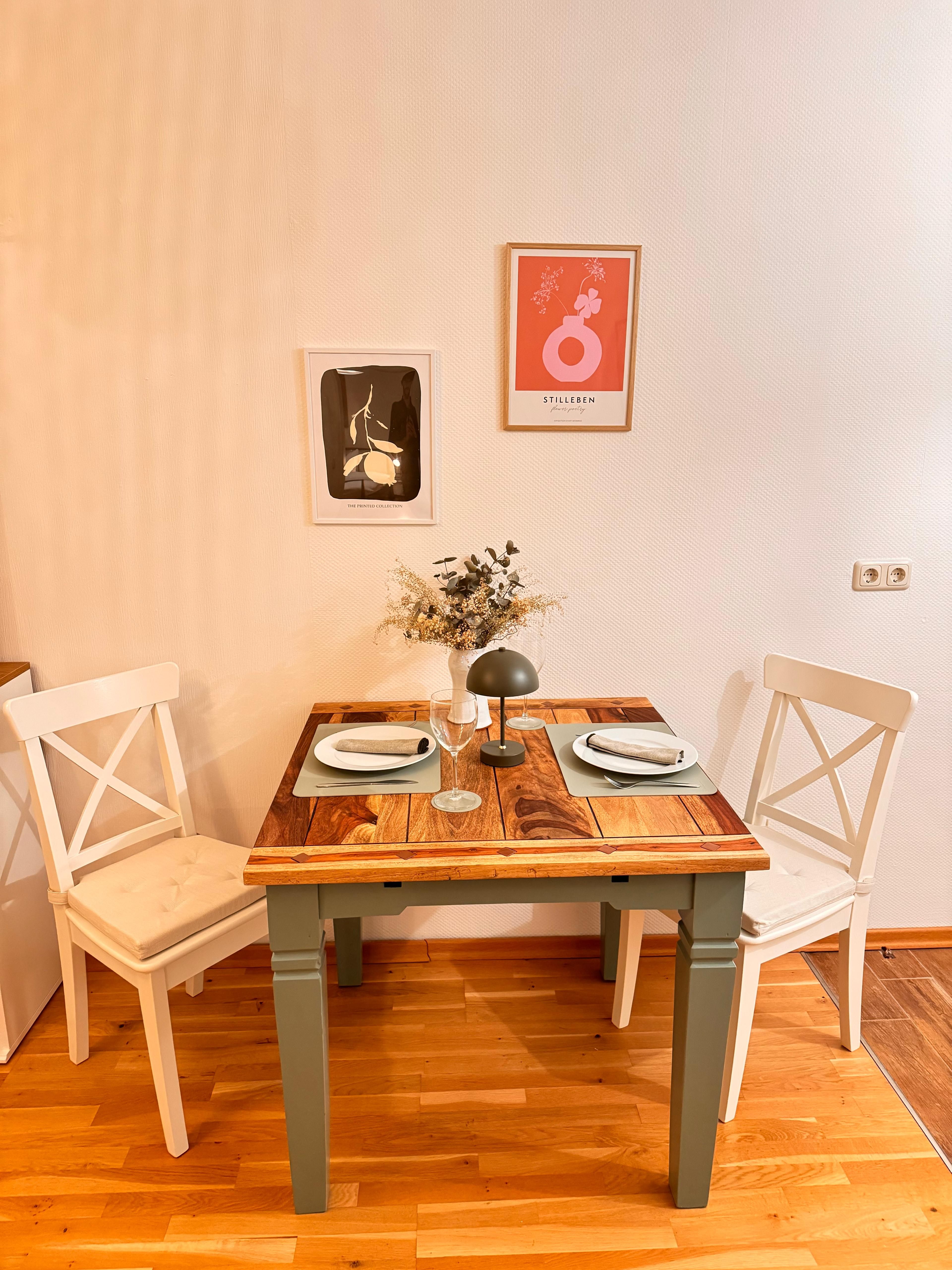 Stylish Furnished 2-Room Apartment (55 M²) With Balcony & Parking In Prime Location Between Universi - 24