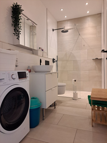 Business & Relax - modern appartment next to the spa gardens