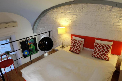 Elegant Studio close to Kossuth Lajos tér Metro