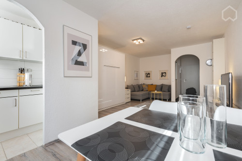 Charming, cute an fully furnished apartment located in Central Munich