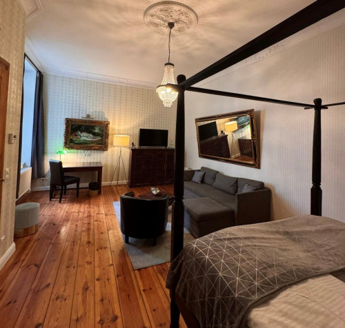 Quiet 2-Room Apartment in the Heart of Berlin, Near Central Station