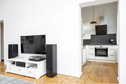 Modern Furnished Apartment in Friedrichshain