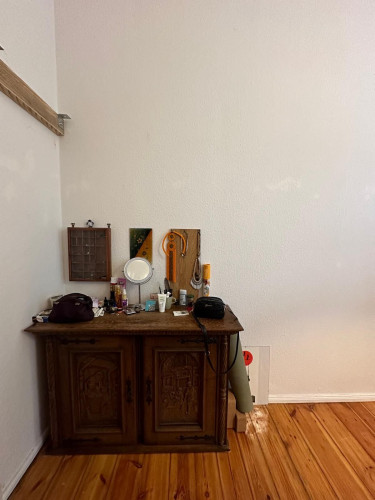 Charming 2 bedroom Apartment with Terrace, living room and Private Garden in the Heart of Berlin's Mitte