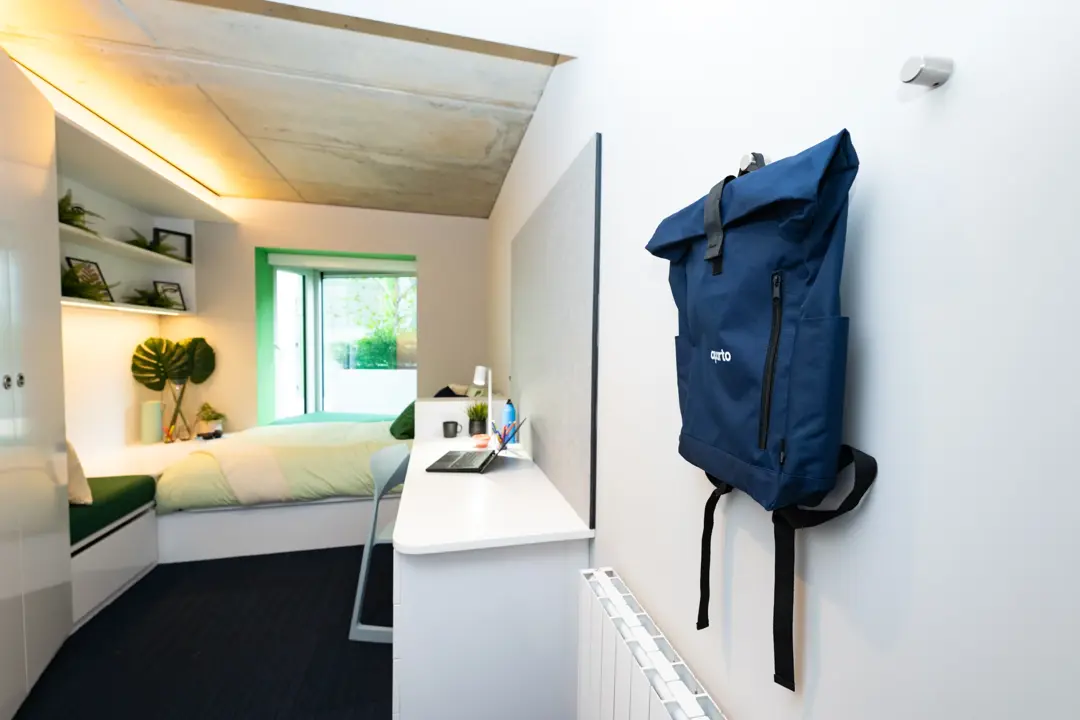 Silver Ensuite - 2