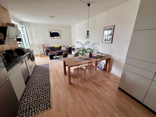 Im wunderschönen Winskiez: Helle 3-Zimmer-Wohnung mit 2 Balkonen