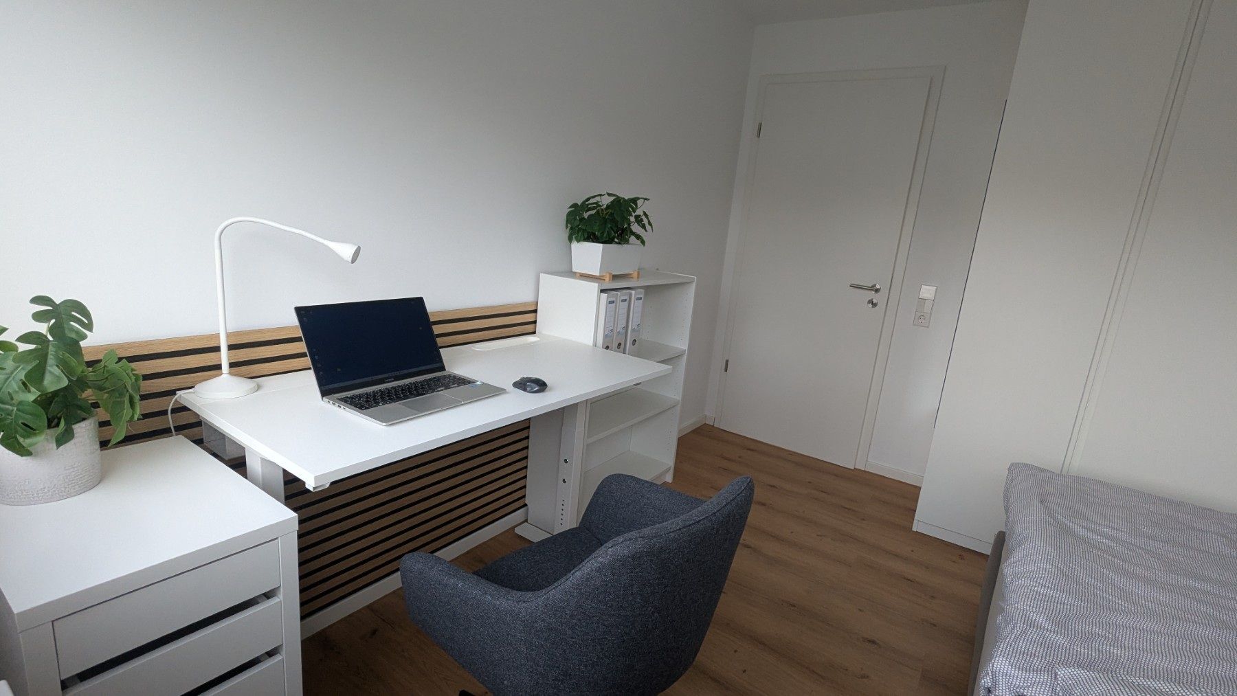 Modern Living With A View: Bright 3-Room Apartment With Flexible Layout In Leinfelden - Modern Living with a View: Bright 3-Room Apartment with Flexible Layout in Leinfelden - Gallery - 9