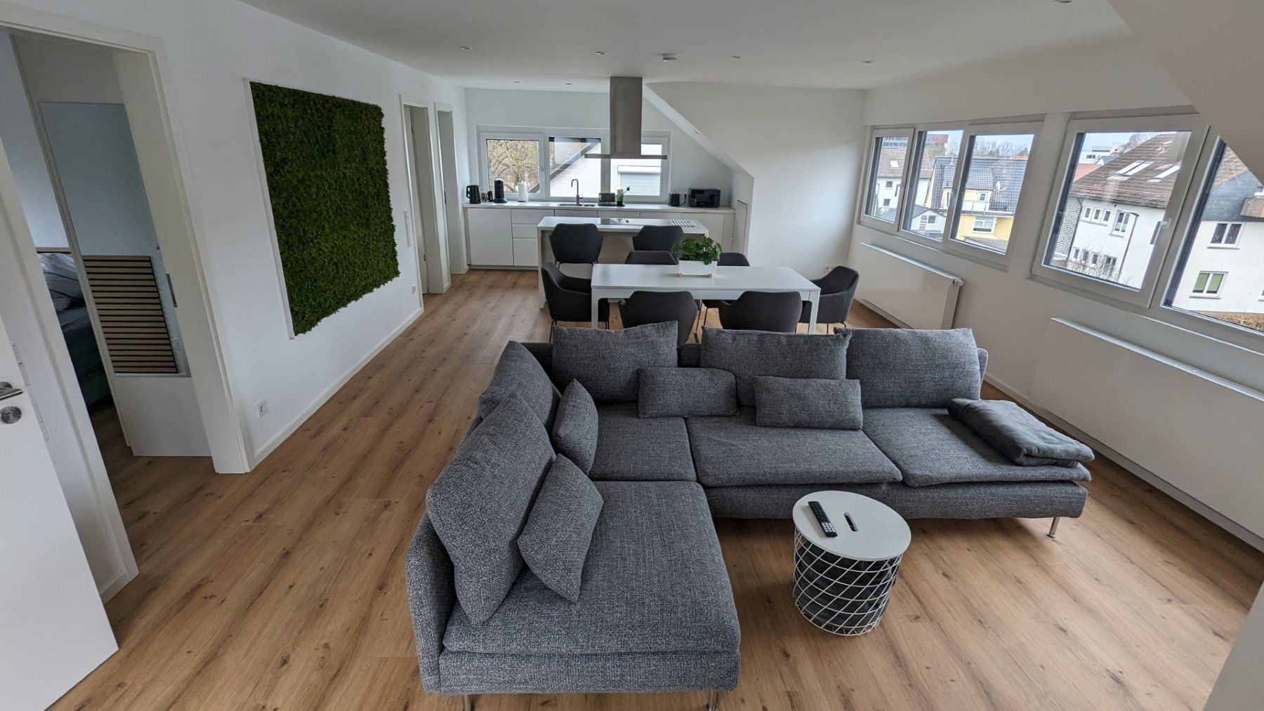 Modern Living With A View: Bright 3-Room Apartment With Flexible Layout In Leinfelden - Modern Living with a View: Bright 3-Room Apartment with Flexible Layout in Leinfelden - Gallery - 7