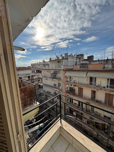 Prime location flat with sea view balcony close to Aristotle University - Gallery - 7