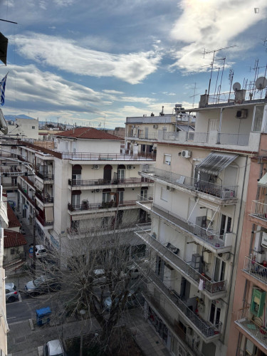 Prime location flat with sea view balcony close to Aristotle University