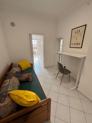Prime location flat with sea view balcony close to Aristotle University - Gallery - 17