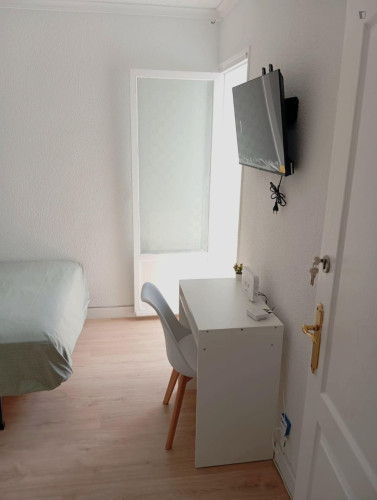 Neat double bedroom in Els Àngels