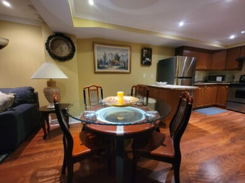Luxury Executive Homestay in Valley