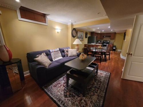 Luxury Executive Homestay in Valley