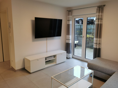 As good as new furnished 2 room apartment in quiet location in Stuttgart-Steinhaldenfeld
