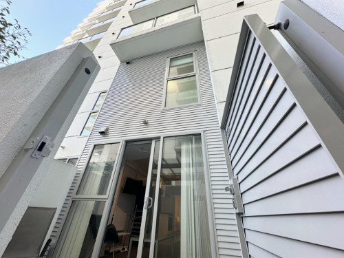 Unit 109 - Gallery - 8