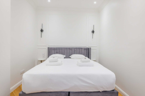 Charming Apartment - 1BR- 2P- Ternes