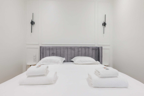 Charming Apartment - 1BR- 2P- Ternes