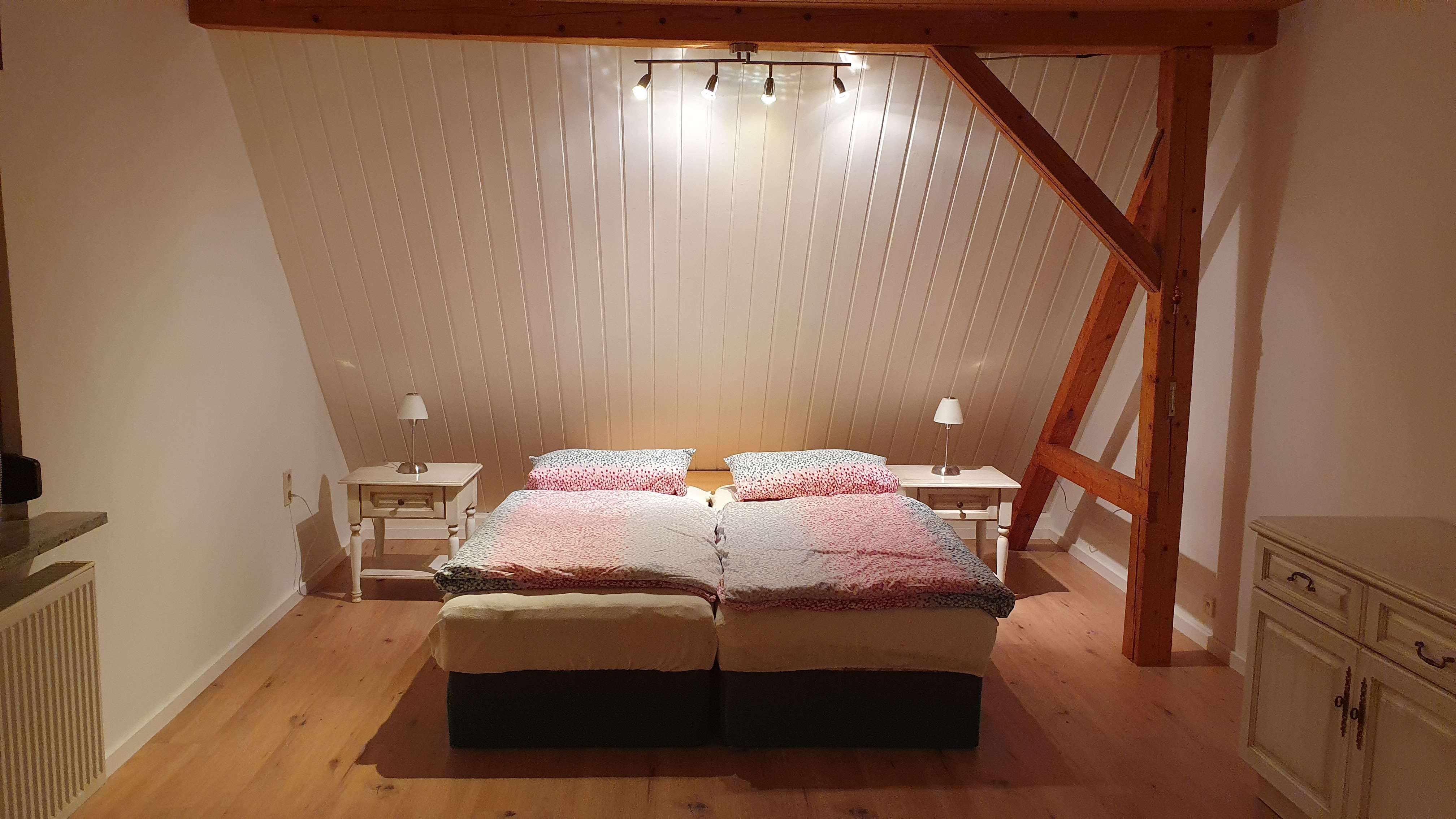 Apartment Near The Forest In A Quiet Neighborhood Panoramic Windows 5 Min To The Highway - Downtown - 3