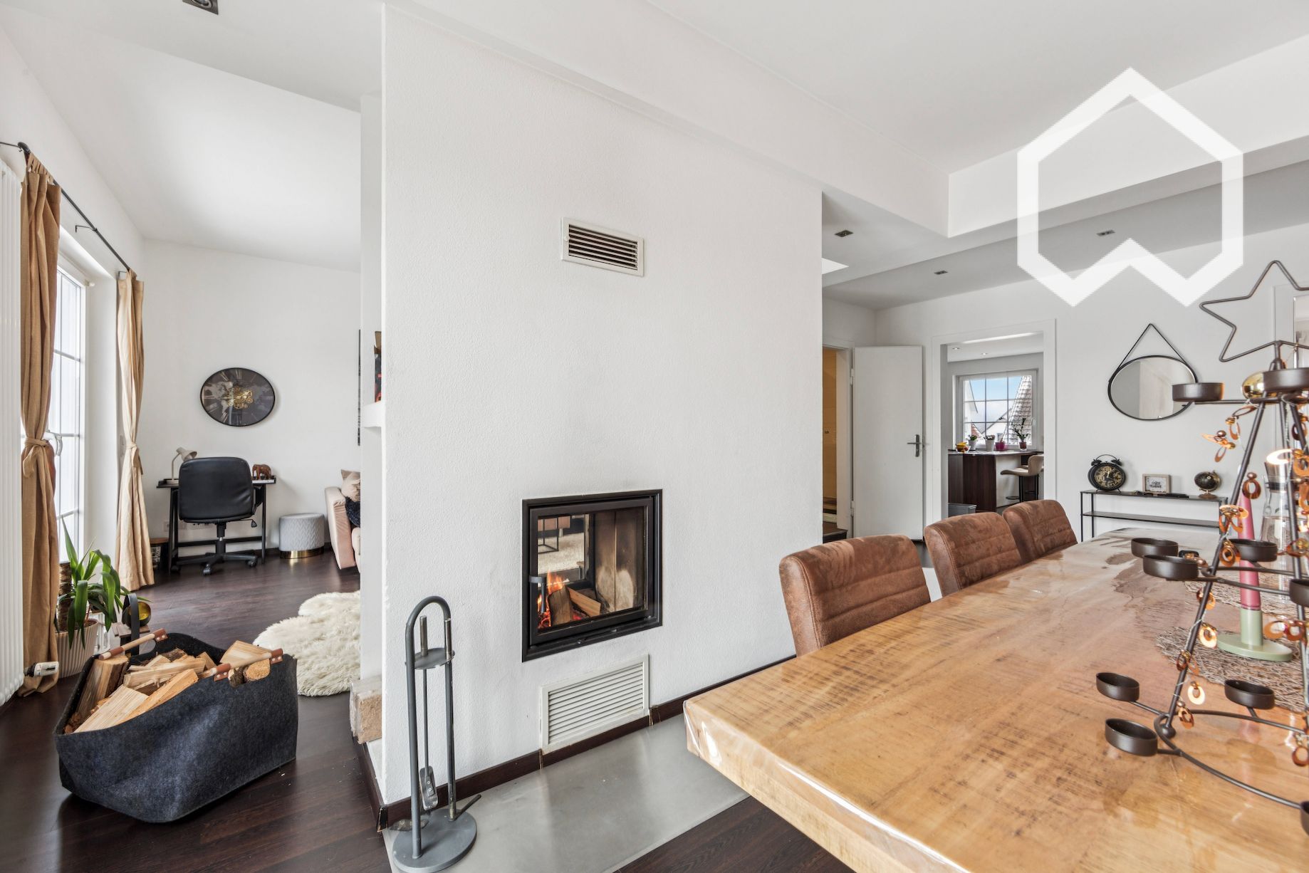 Modern Executive Loft With Fireplace & Balcony In Bad Salzuflen - Modern Executive Loft with Fireplace & Balcony in Bad Salzuflen - Gallery - 4