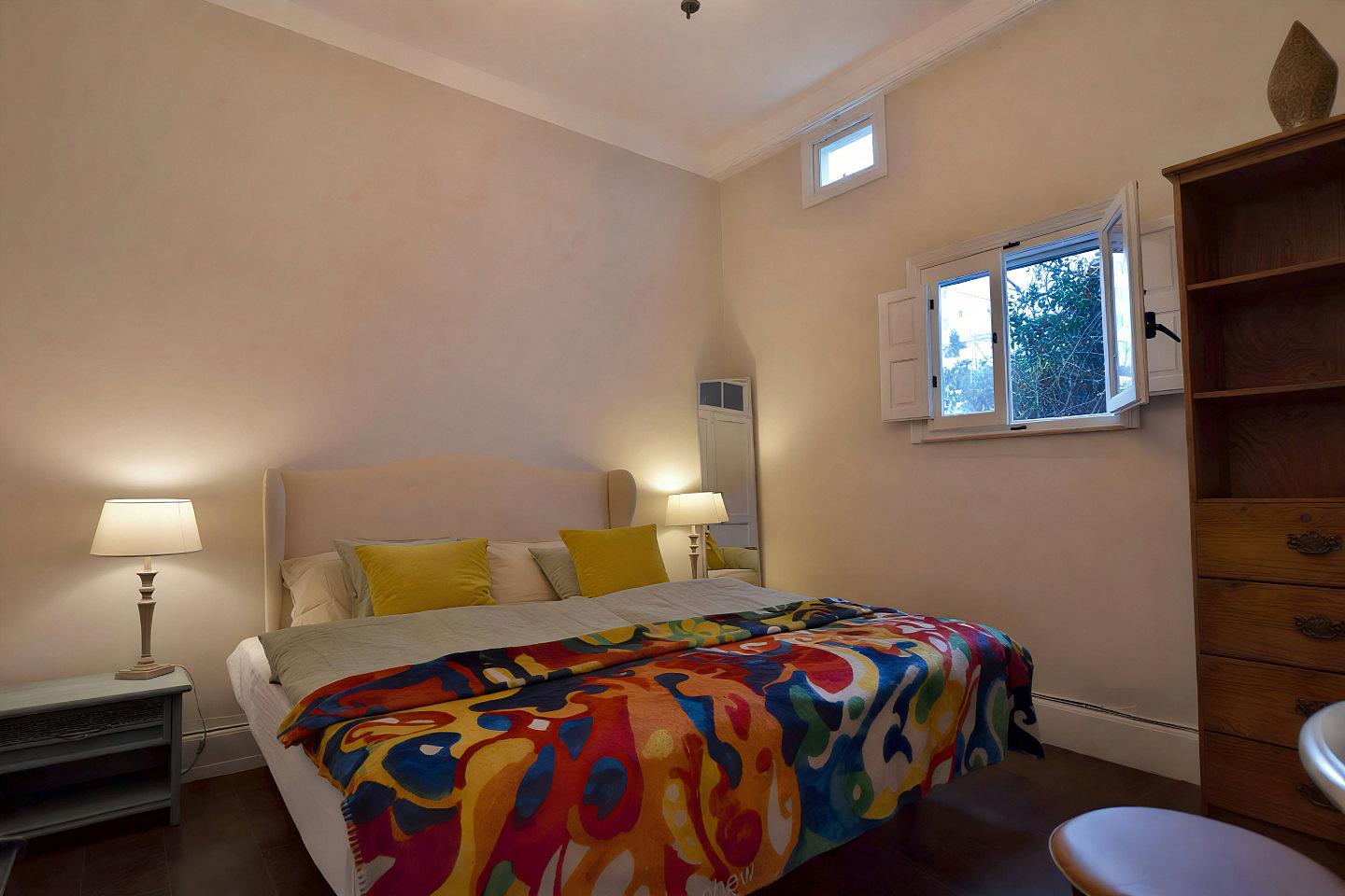 Standard Room - Modern Coliving House in Historic La Orotava for Remote Workers and Digital Nomads Residence - Gallery - 17