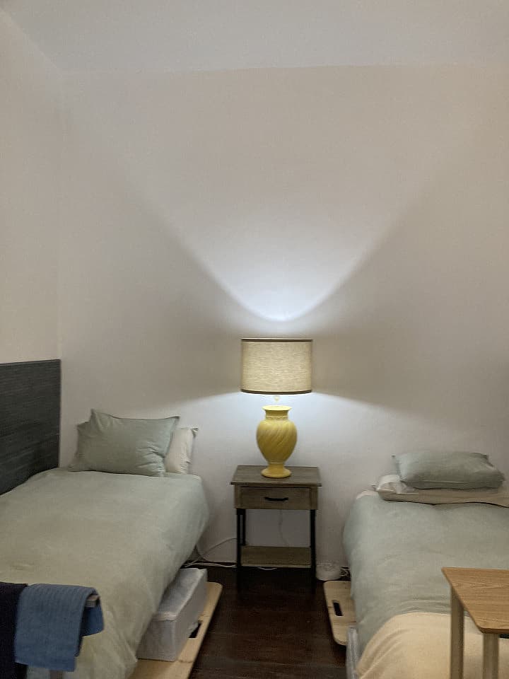 Standard Room - Modern Coliving House in Historic La Orotava for Remote Workers and Digital Nomads Residence - Gallery - 4