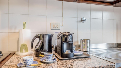 Elegant 1-bedroom apartment in Lateran