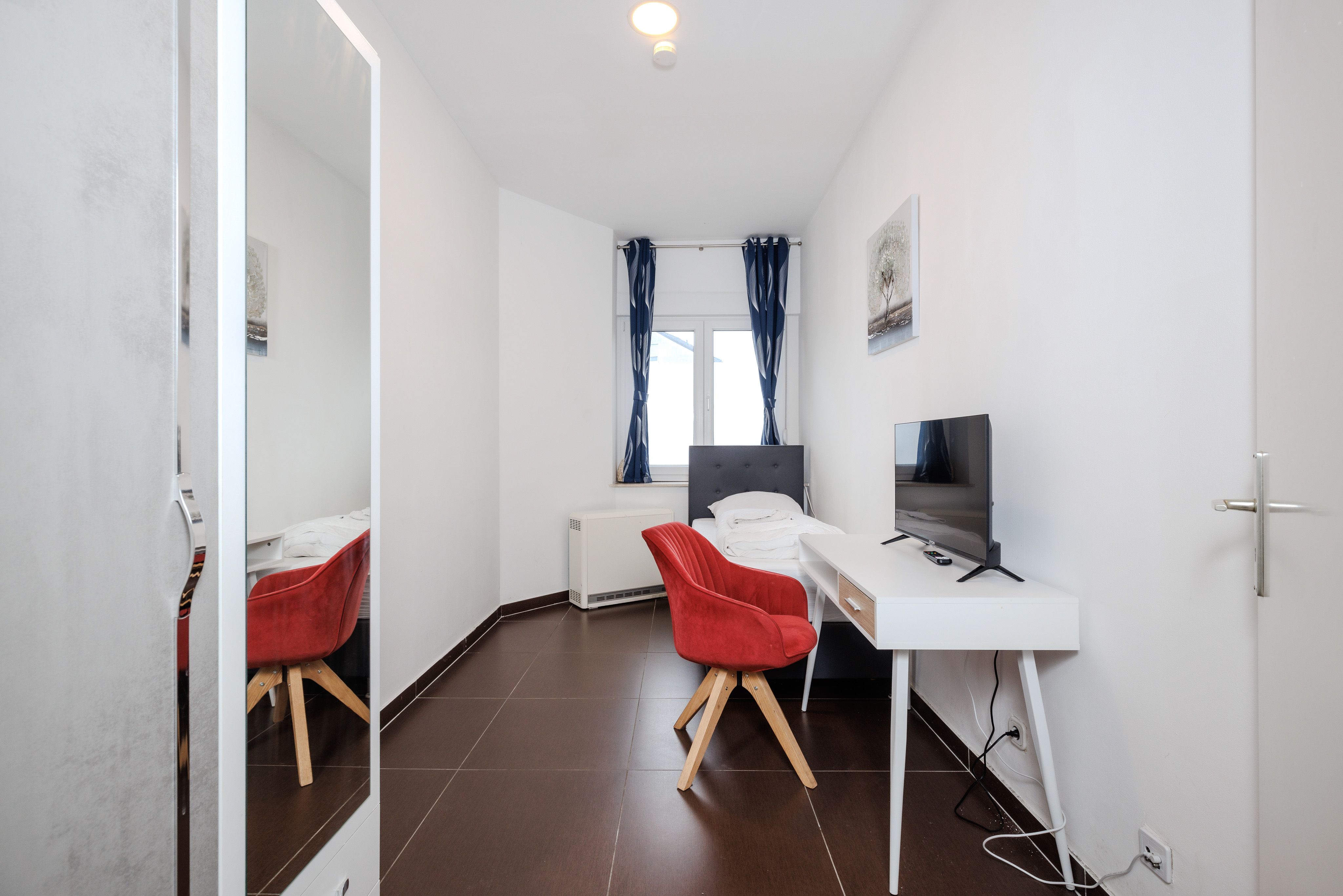  Comfortable 2-Room Holiday Apartment With A Separate Entrance And High-Speed Wi-Fi.  -  Comfortable 2-room holiday apartment with a separate entrance and high-speed Wi-Fi.  - Gallery -  6