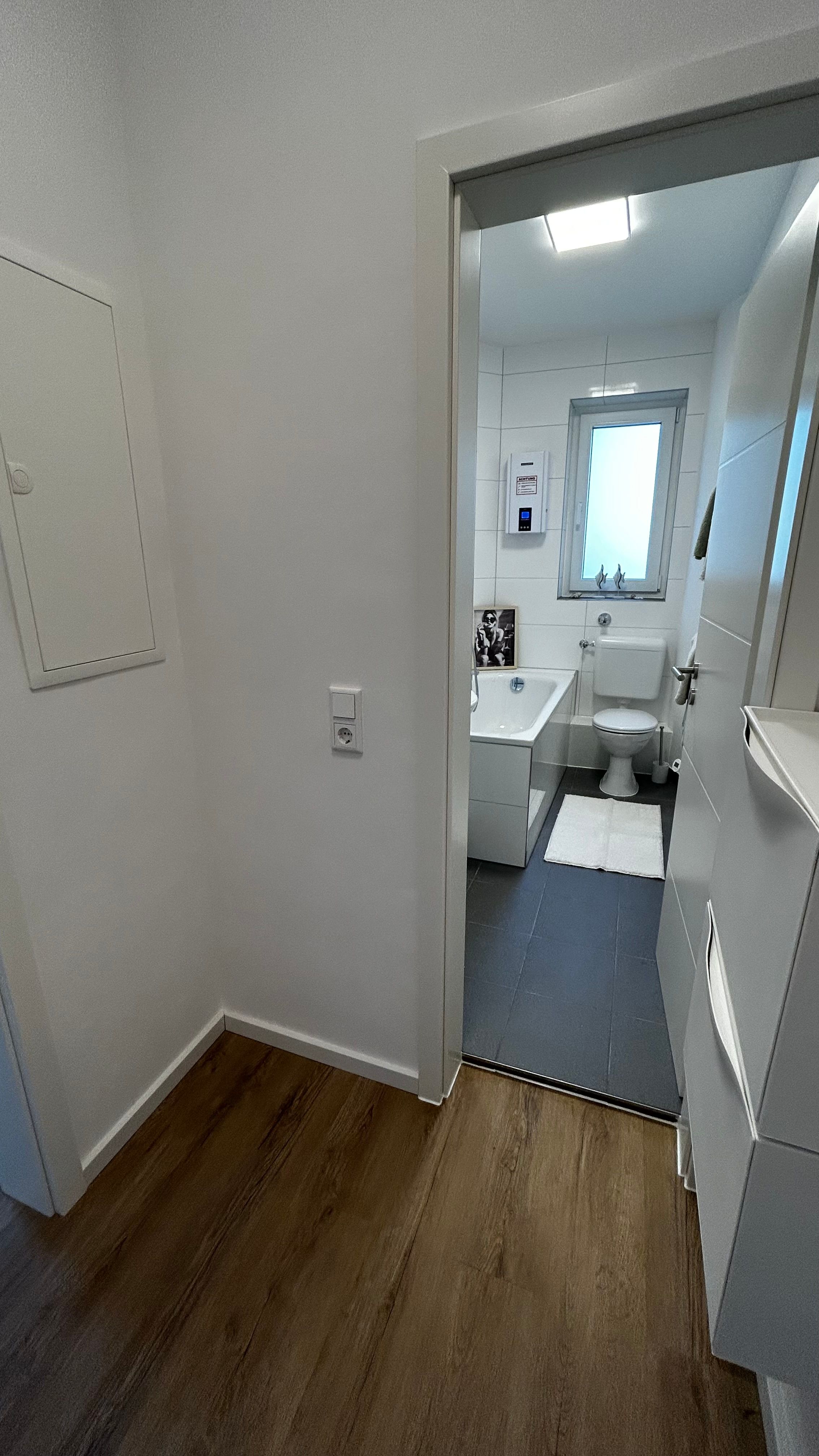 Modern Living And Working In The Heart Of Hilden (near Düsseldorf) - 14