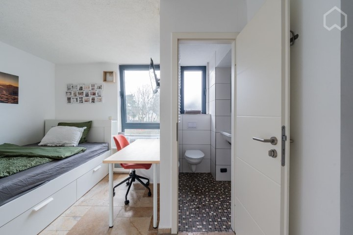  Studio  -  Great suite close to university and filmpark (Potsdam)  - Gallery -  17