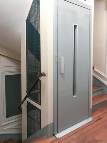 Cozy Apartment on Rue Verneuil, just steps from the Musée d'Orsayiently located