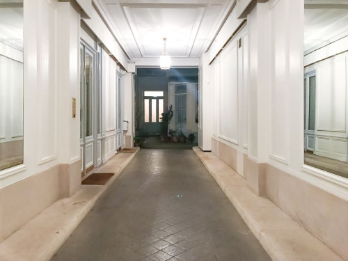 Cozy Apartment on Rue Verneuil, just steps from the Musée d'Orsayiently located