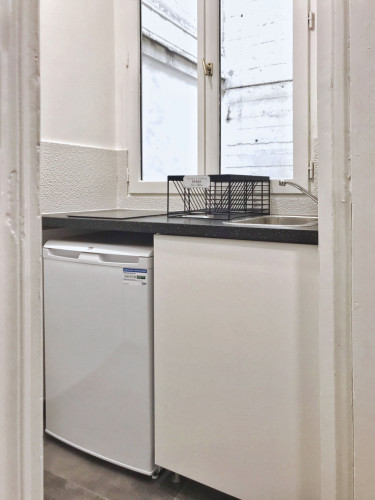 Cozy Apartment on Rue Verneuil, just steps from the Musée d'Orsayiently located