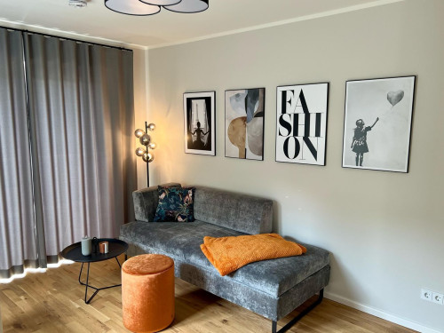 Luxurious New-Build Apartment by the Park of Schloss Sanssouci