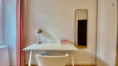 Neat double bedroom in Vallendar