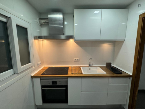 Beautiful 3-bedroom apartment close to the city center
