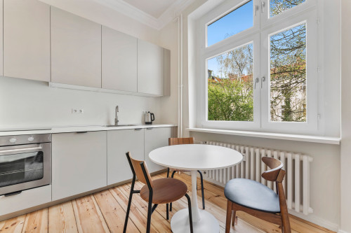 Gemütliche 2-Zimmer-Wohnung im lebhaften Neuköllner Reuterkiez