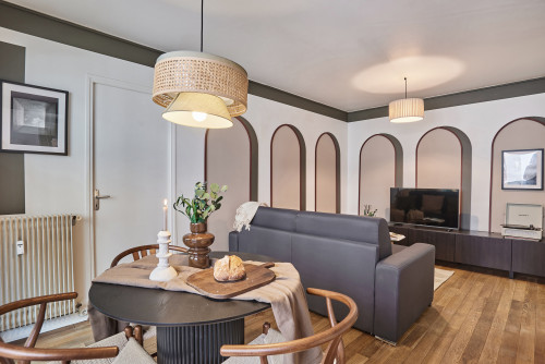 Pax - 1 bedroom in Épinettes