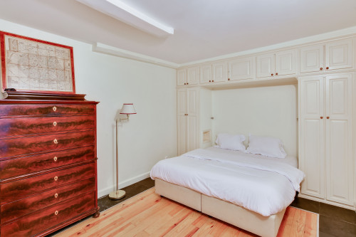 Unit 008 Saint Germain des Près (Bac) 1 bedroom 3 pax