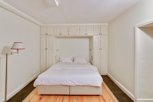 Unit 008 Saint Germain des Près (Bac) 1 bedroom 3 pax